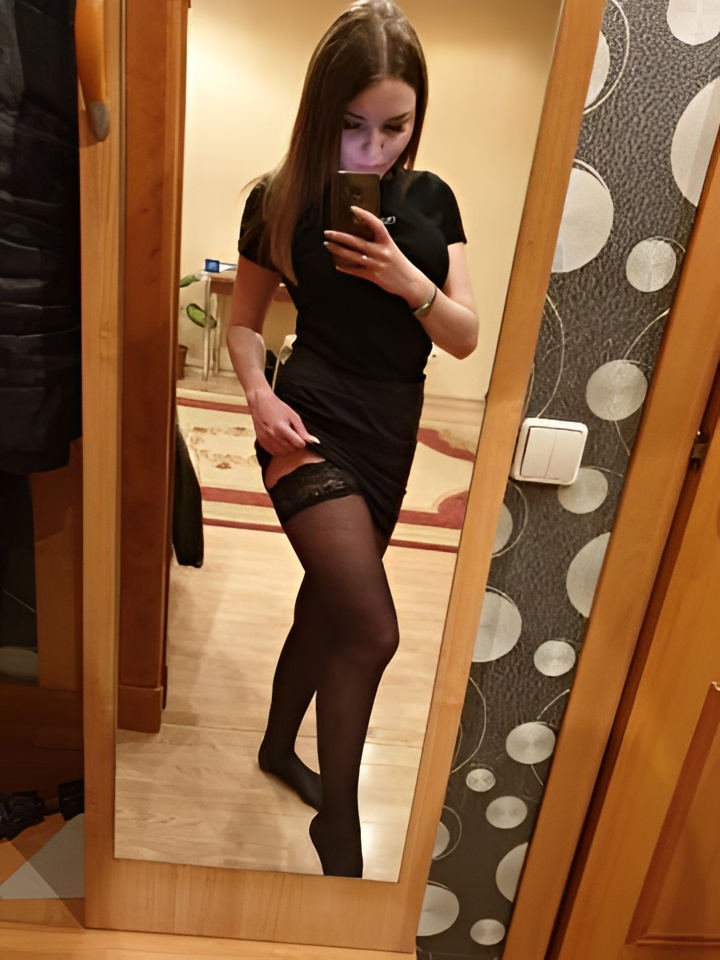 Ирина привлекальеная девушка из Гомеля цена от 1500 руб