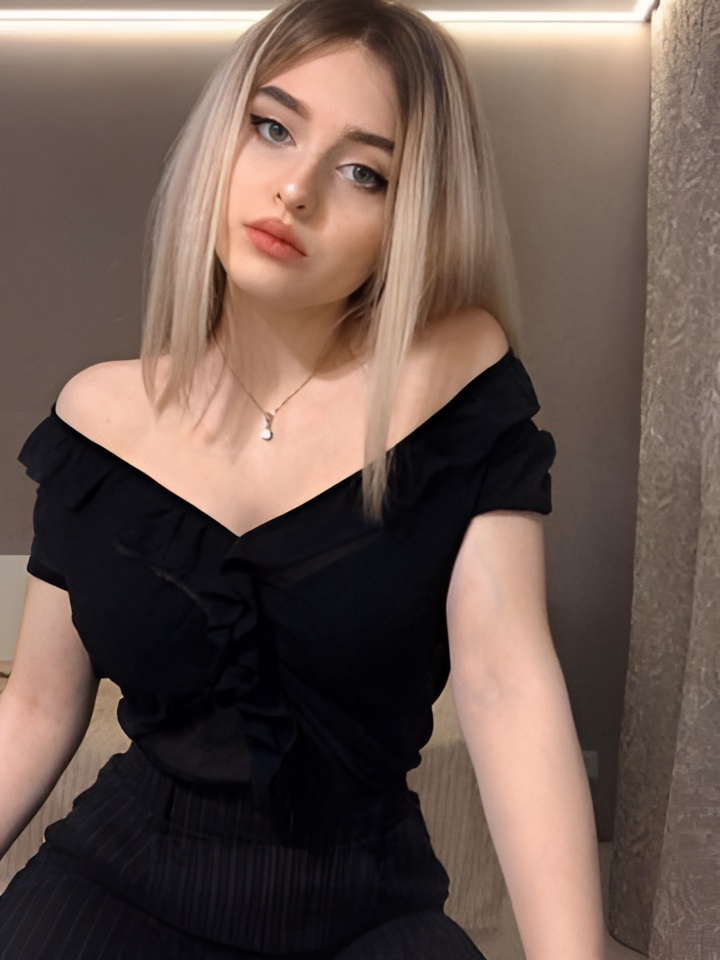 Марселина привлекальеная девушка из Гомеля цена от 5000 руб