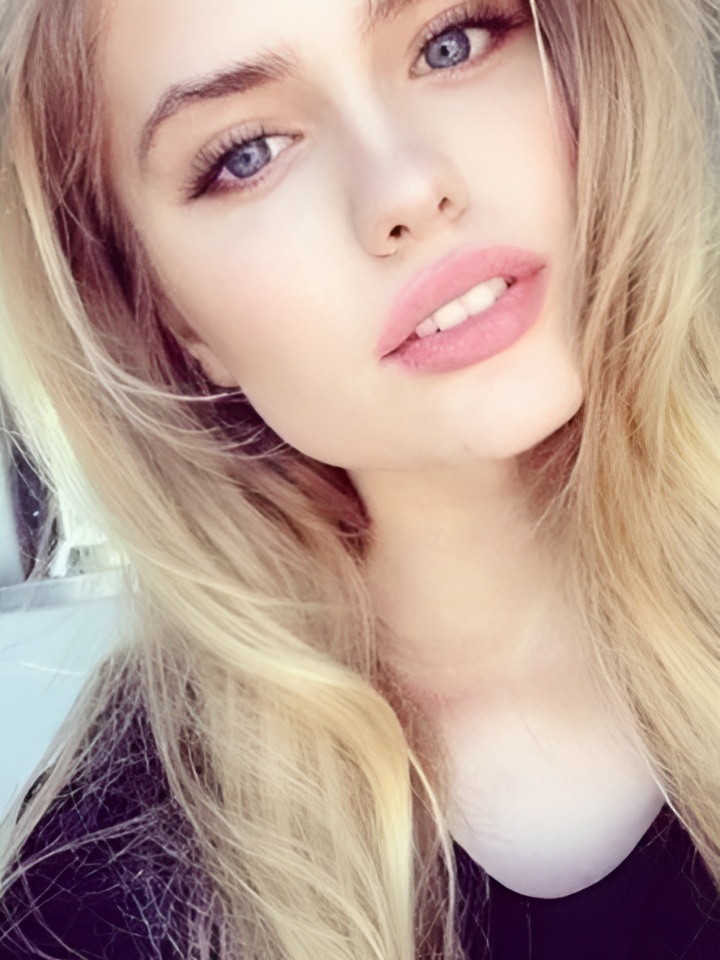 Роза привлекальеная девушка из Гомеля цена от 2000 руб