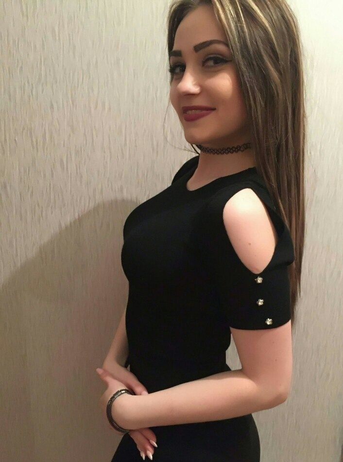 Лизочка привлекальеная девушка из Гомеля цена от 3000 руб