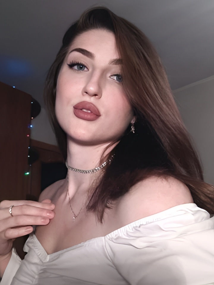 Индивидуалка Азалия, доступна для личного знакомства от 2500 руб