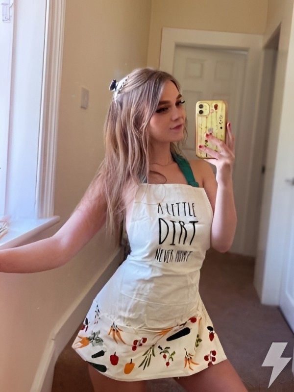 Татьяна привлекательная девушка из Гомеля цена от 5000 руб